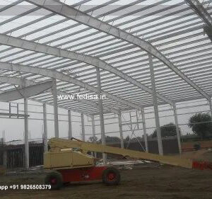 Industrial Shed Design with Heavy Structural Steel Support