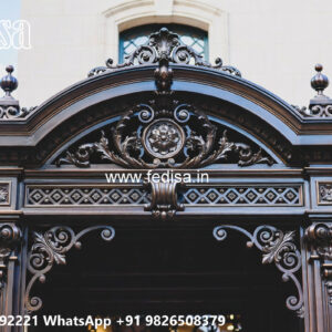 Stylish Iron Balcony Exterior House Design No-0118