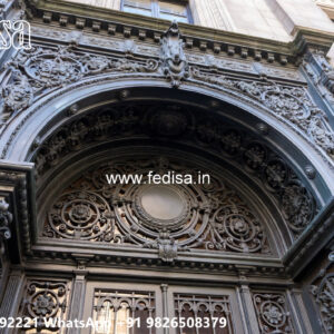 House Elevation Iron Design with Modern Geometric Style No-2092