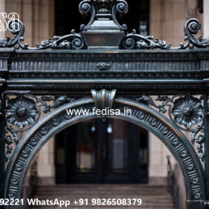 Elegant Modern Villa Iron Feature Wall Concepts No-2810