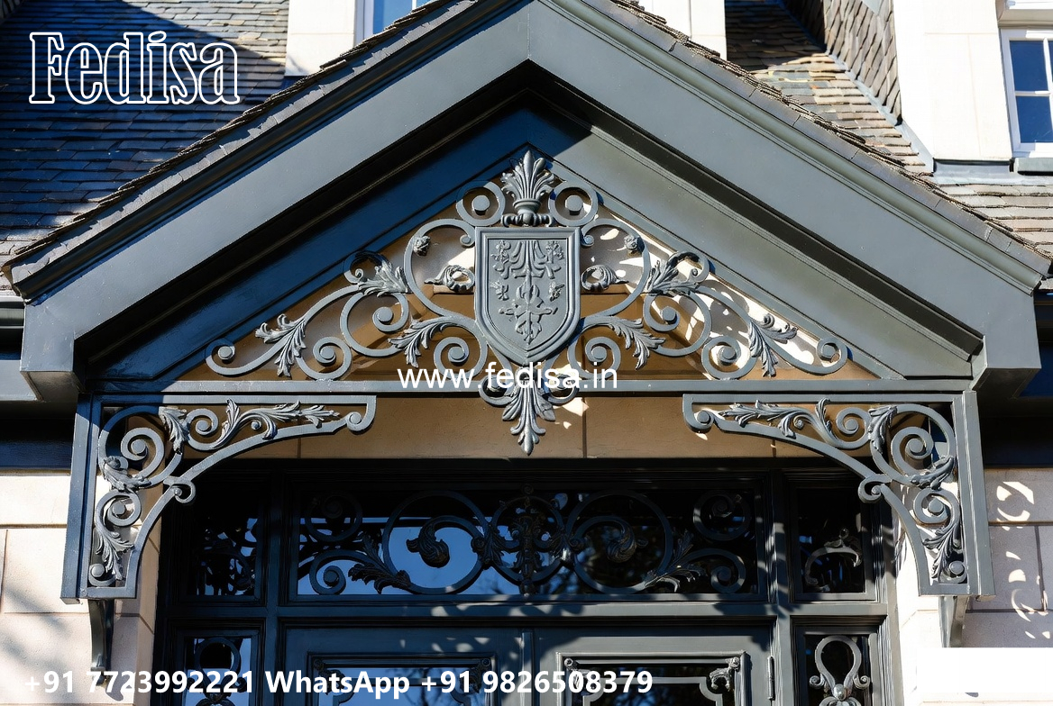 Villa Elevation Iron Design with Attractive Artistic Patterns No-2848