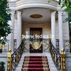 Decorative Brass Handrail With Artistic Detailing Long Balcony Grill Design