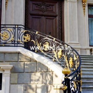 Modern Brass Staircase Railing With Premium Look Trendy Staircase Design